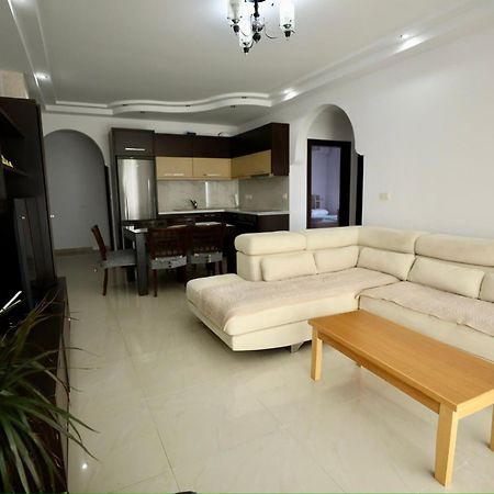 Kristi Apartment Sarandë Exterior foto